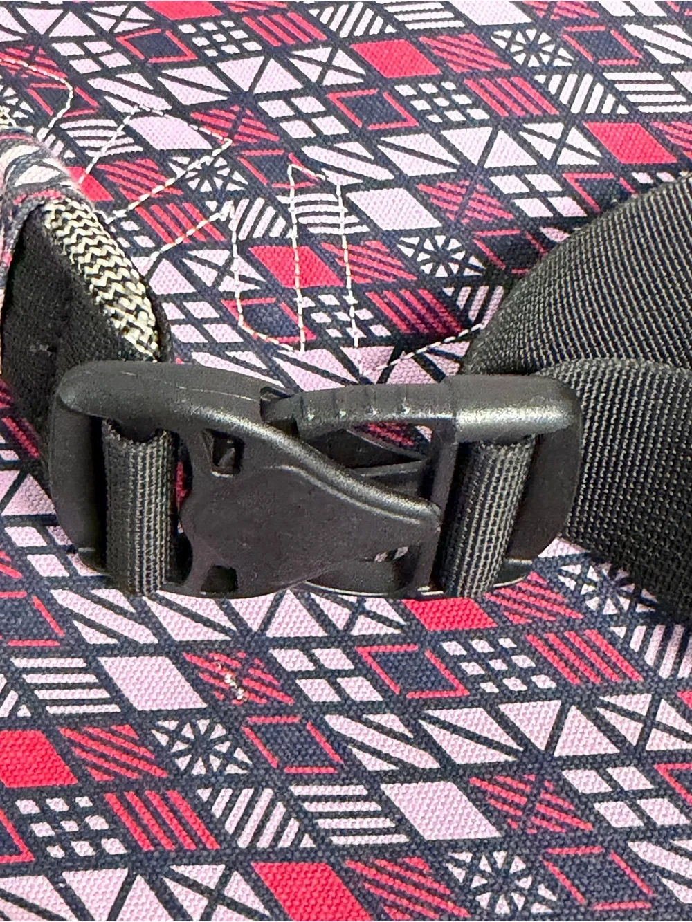 KAVU Rope Sling Backpack Pink Black Geometric Crossbody Travel Hiking Bag